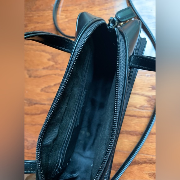 Nine West Vintage Black Bag - Picture 3 of 3